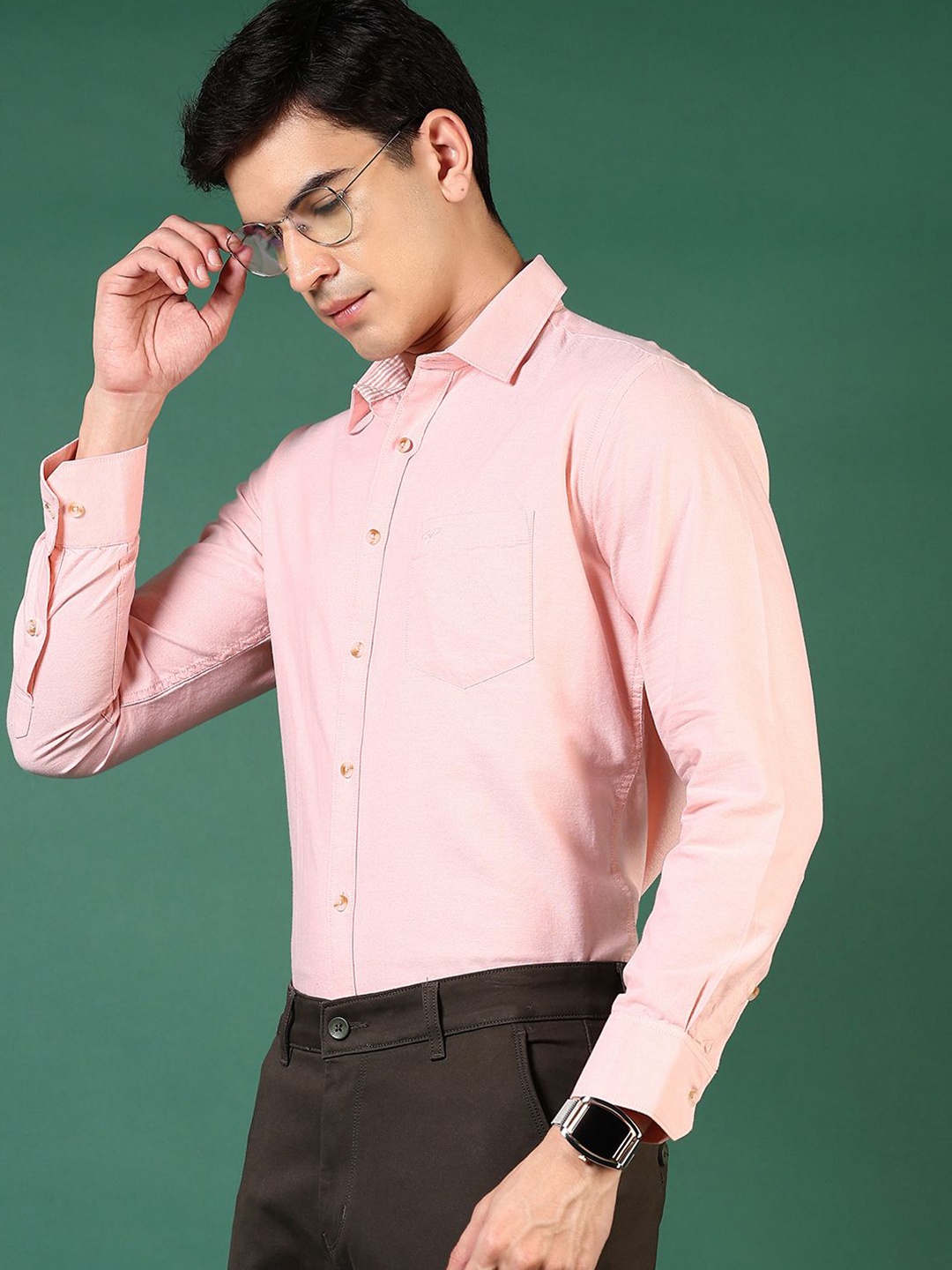 

V-Mart Men Opaque Casual Shirt, Peach