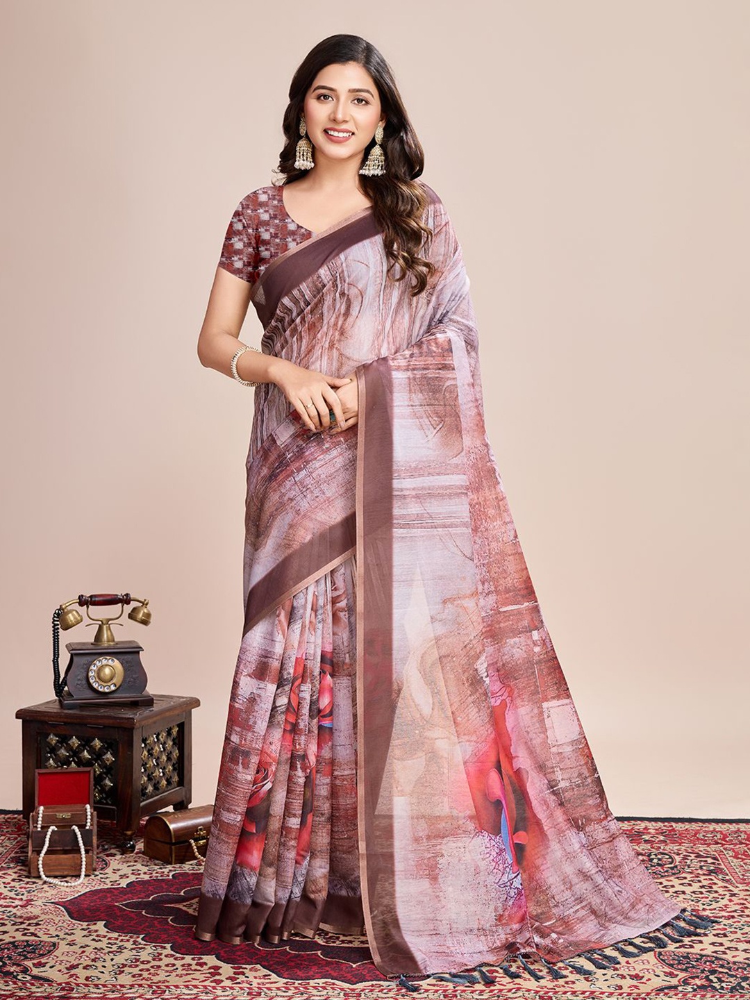 

Iris Floral Zari Saree, Brown