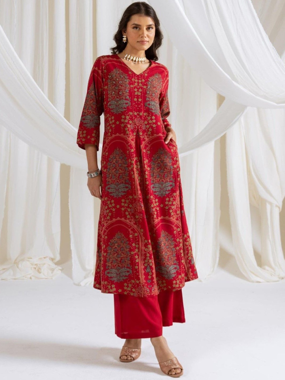 

AUTUMN LANE Floral Printed Sequinned V-Neck Pure Cotton A-Line Kurta With Palazzos, Red