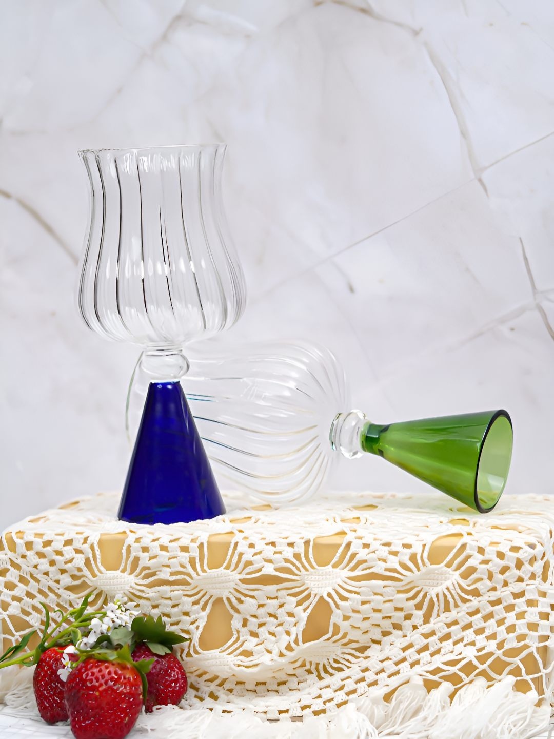 

Aura Green 4 Pieces Borosilicate Ribbed Cocktail Bar Glass 260 ml, Transparent