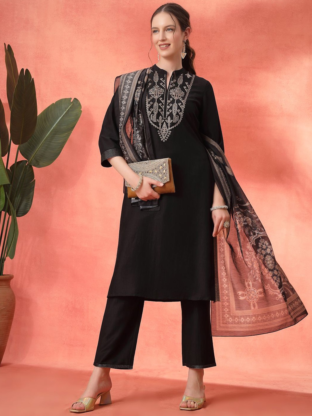 

Nayam By Lakshita Ethnic Motifs Yoke Design Thread Work Kurta with Trouser & Dupatta, Black