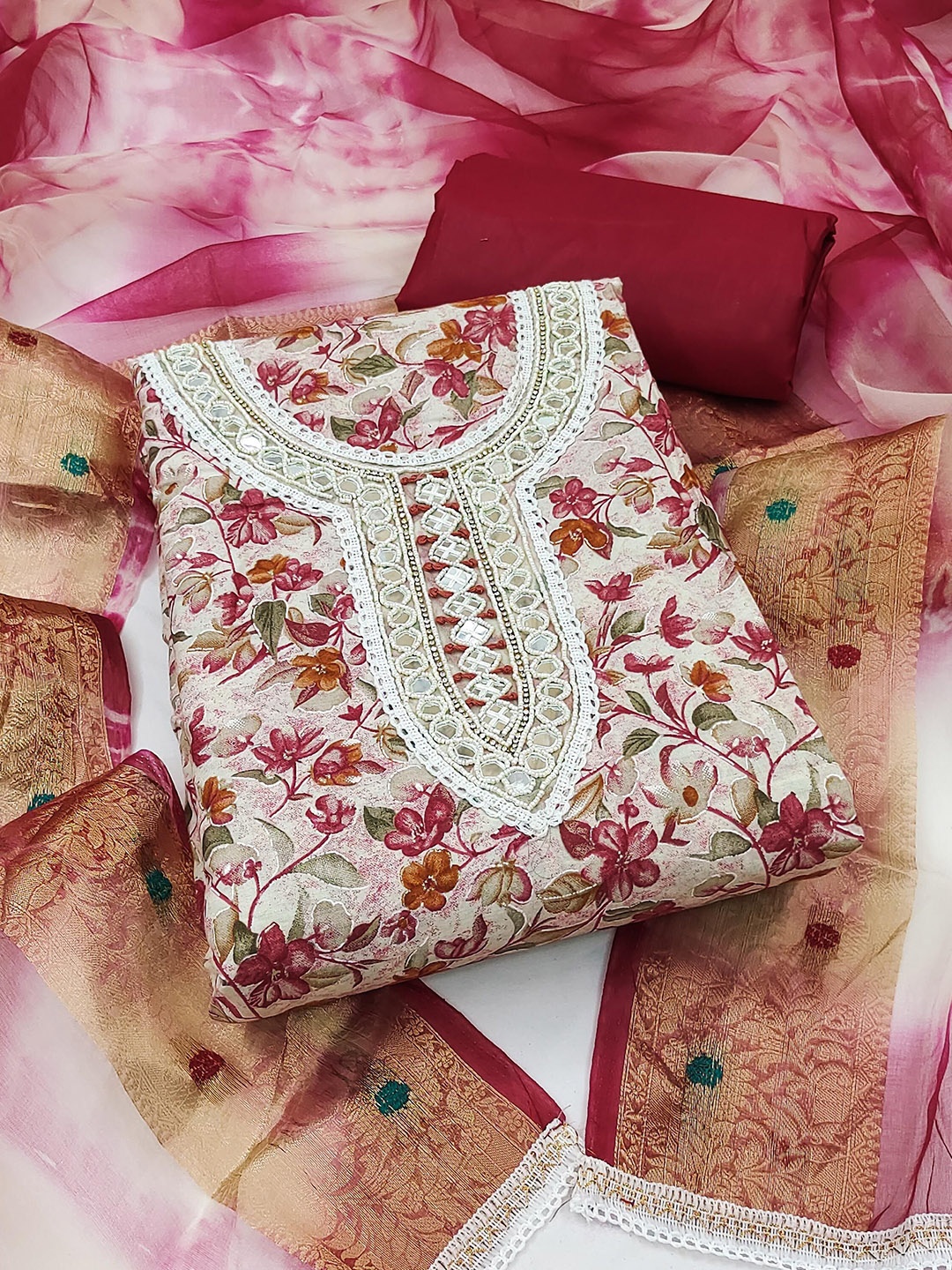 

SAINOOR Floral Printed Beads and Stones Semi-Stitched Dress Material, Maroon