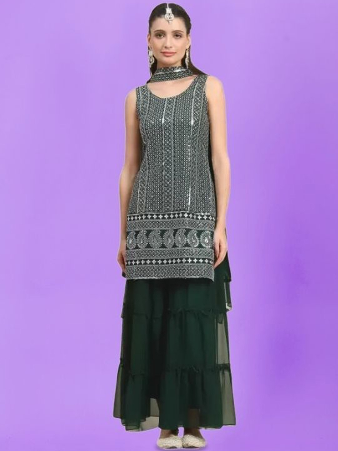 

PARROT CREATION Floral Embroidered Georgette Straight Kurti With Sharara & Dupatta, Green