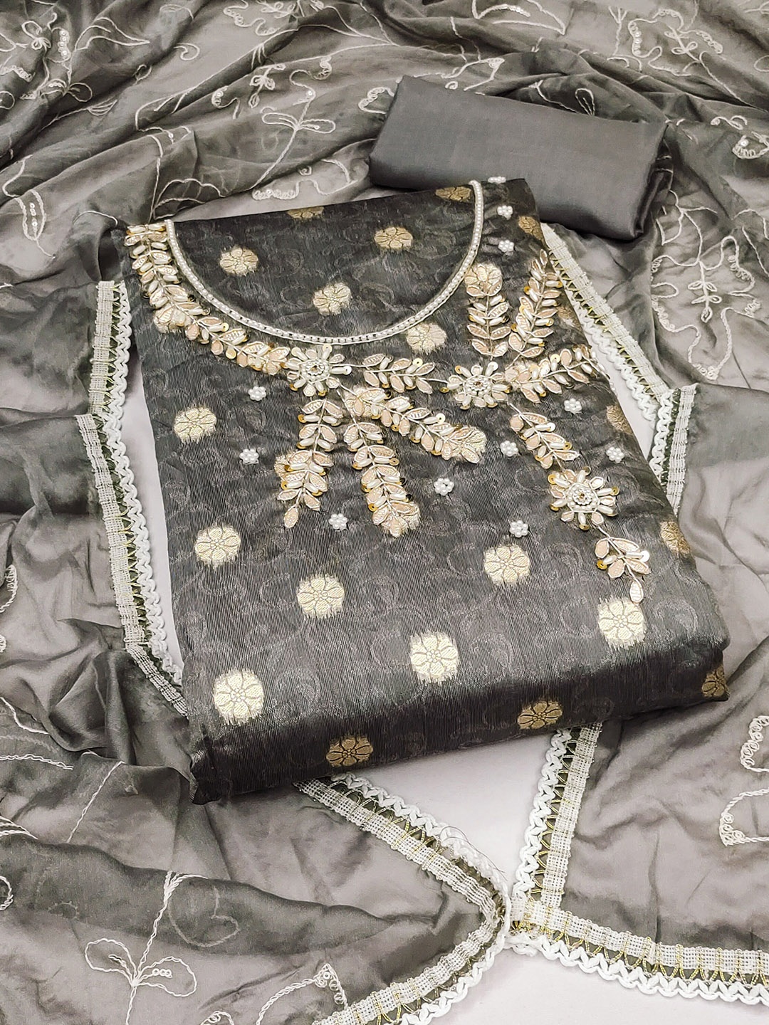 

SAINOOR Floral Woven Design Gotta Patti Banarasi Semi-Stitched Dress Material, Grey
