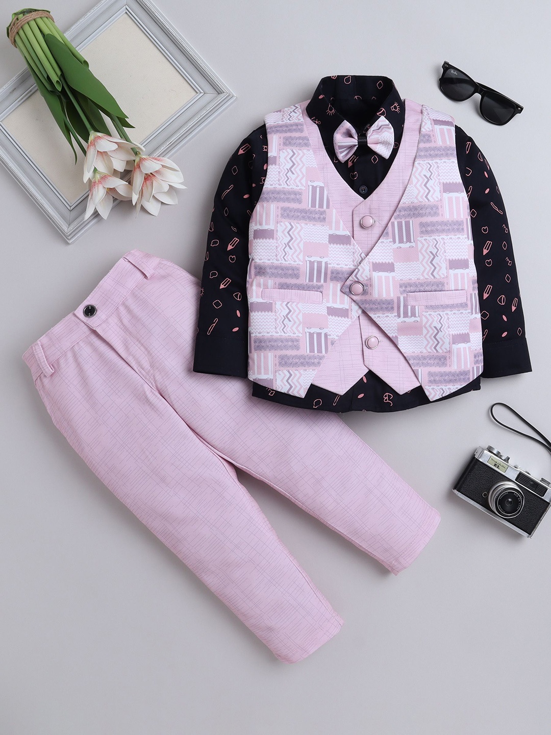 

FOURFOLDS Boys Printed Single-Breasted Three-Piece Suit, Pink