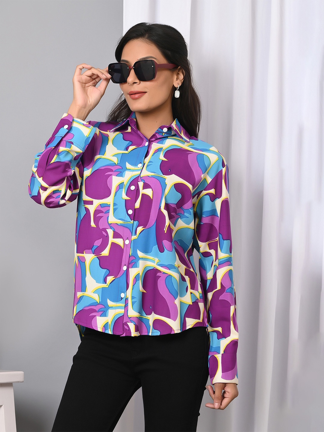 

VYMO Women Opaque Printed Casual Shirt, Multi