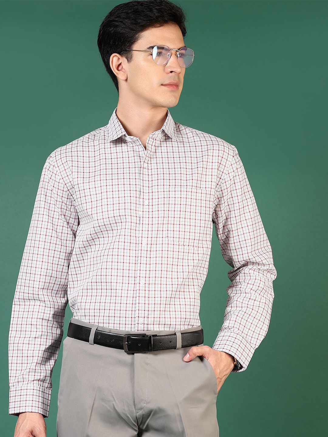 

V-Mart Men Grid Tattersall Checks Opaque Checked Formal Shirt, Maroon