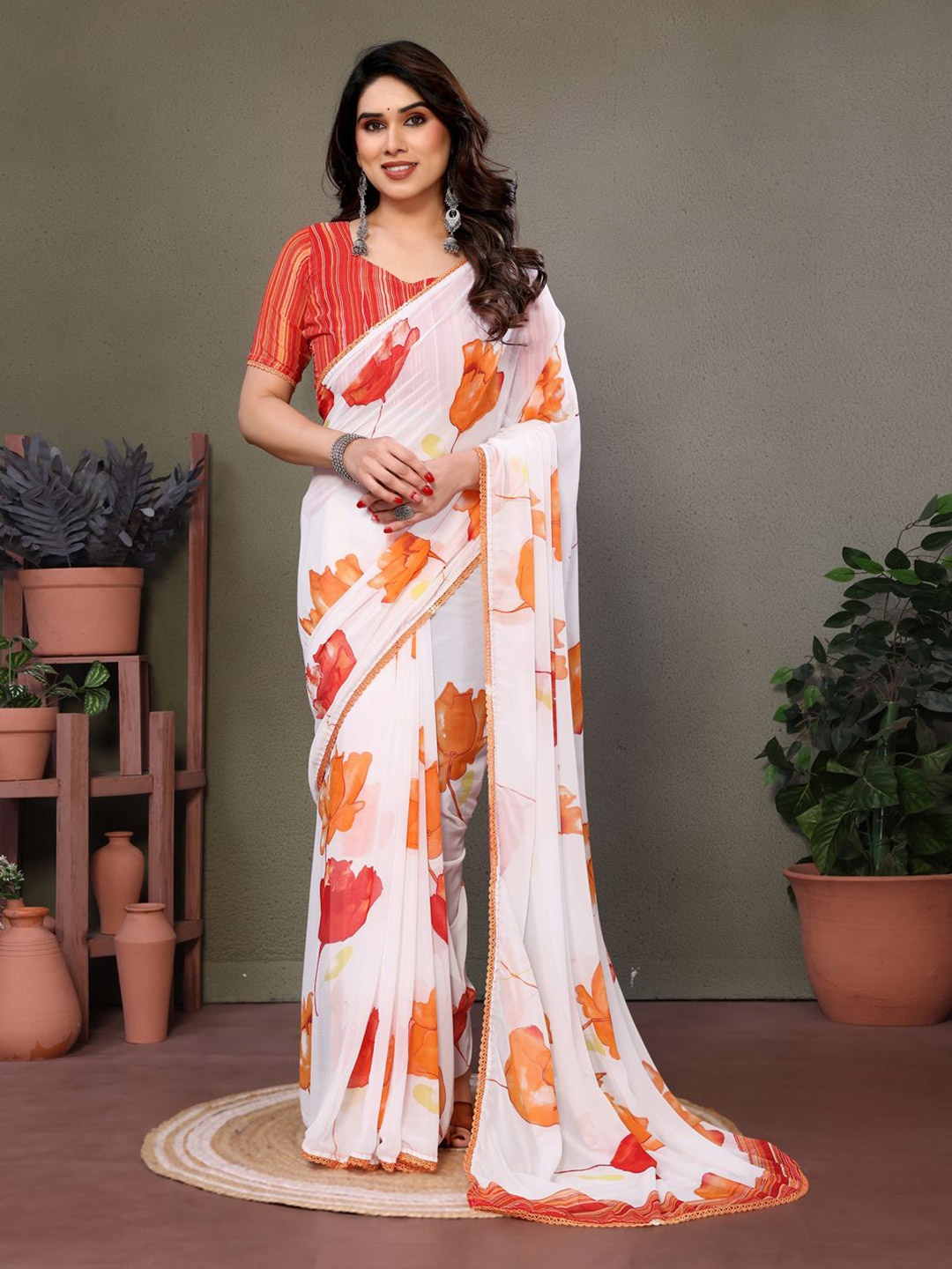 

SILKWEAR Floral Pure Georgette Block Print Saree, Red