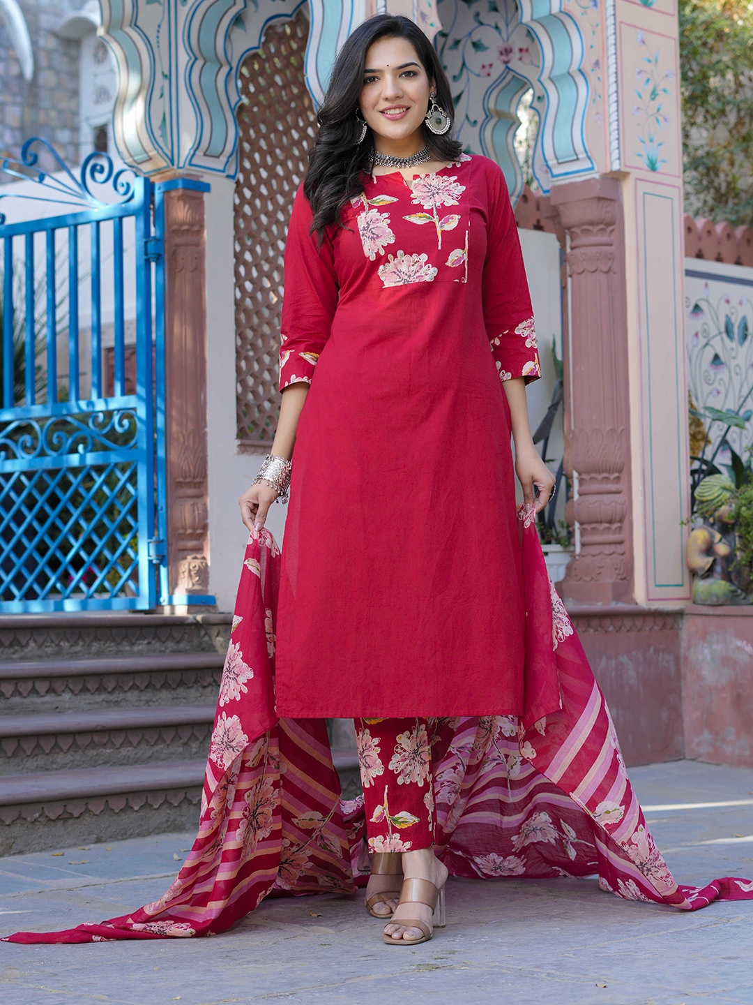 

ZOYOTO Floral Printed Notch Neck Straight Kurta With Trousers & Dupatta, Maroon