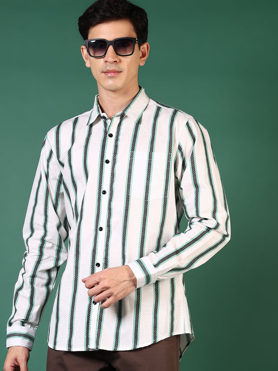 

V-Mart Men Opaque Striped Casual Shirt, Green