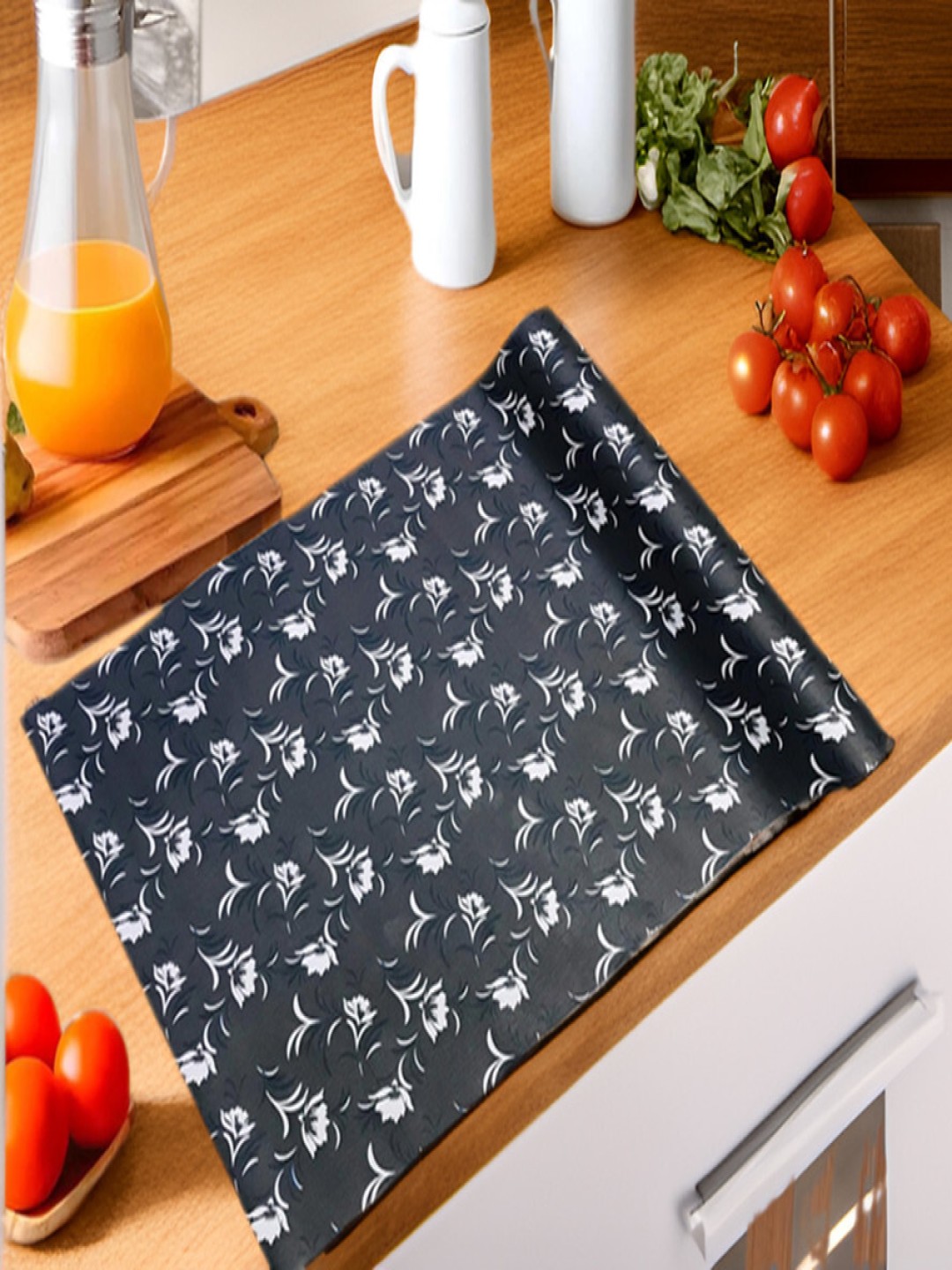 

REVEXO Black Set of 1 Water Resistant Shelf Liner Organisers