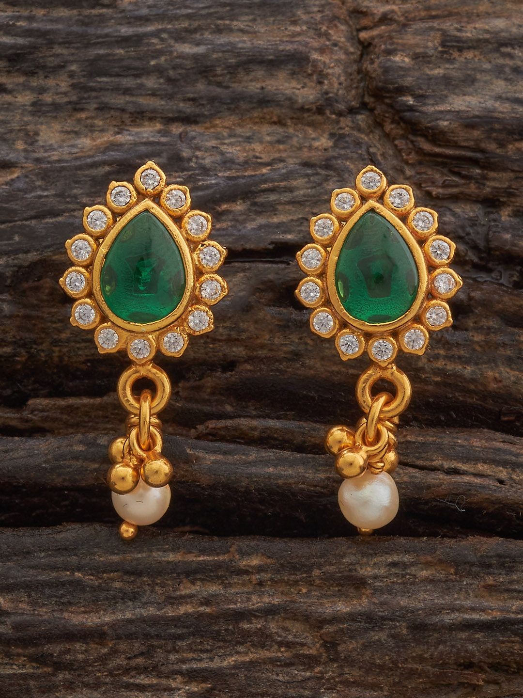 

Kushal's Fashion Jewellery 92.5 Silver Gold-Plated Zircon Studded Geometric Studs
