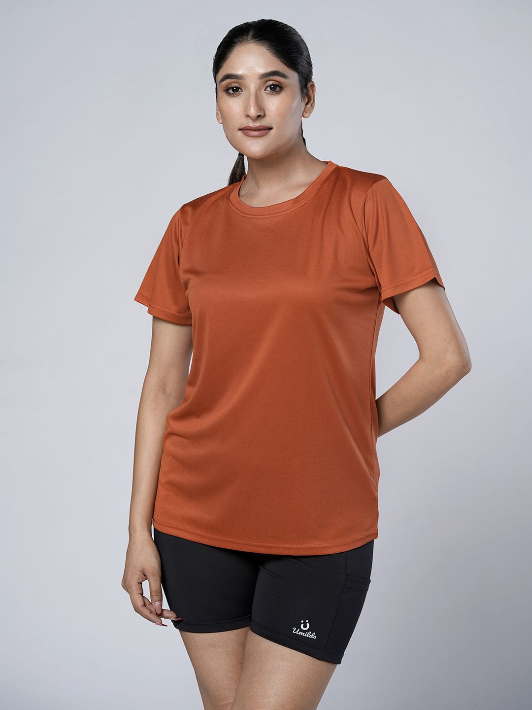 

UMILDO Round Neck T-Shirt With Shorts Tracksuit, Rust