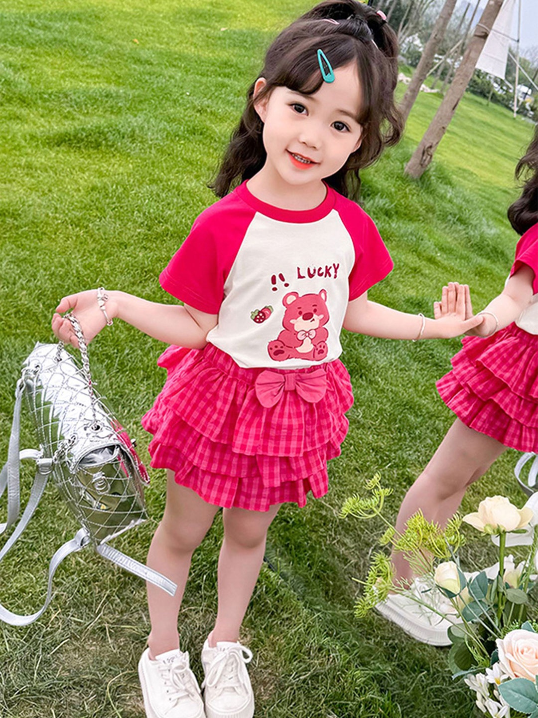 

LULU & SKY Girls Printed Raglan Sleeves T-Shirt With Skirt, White