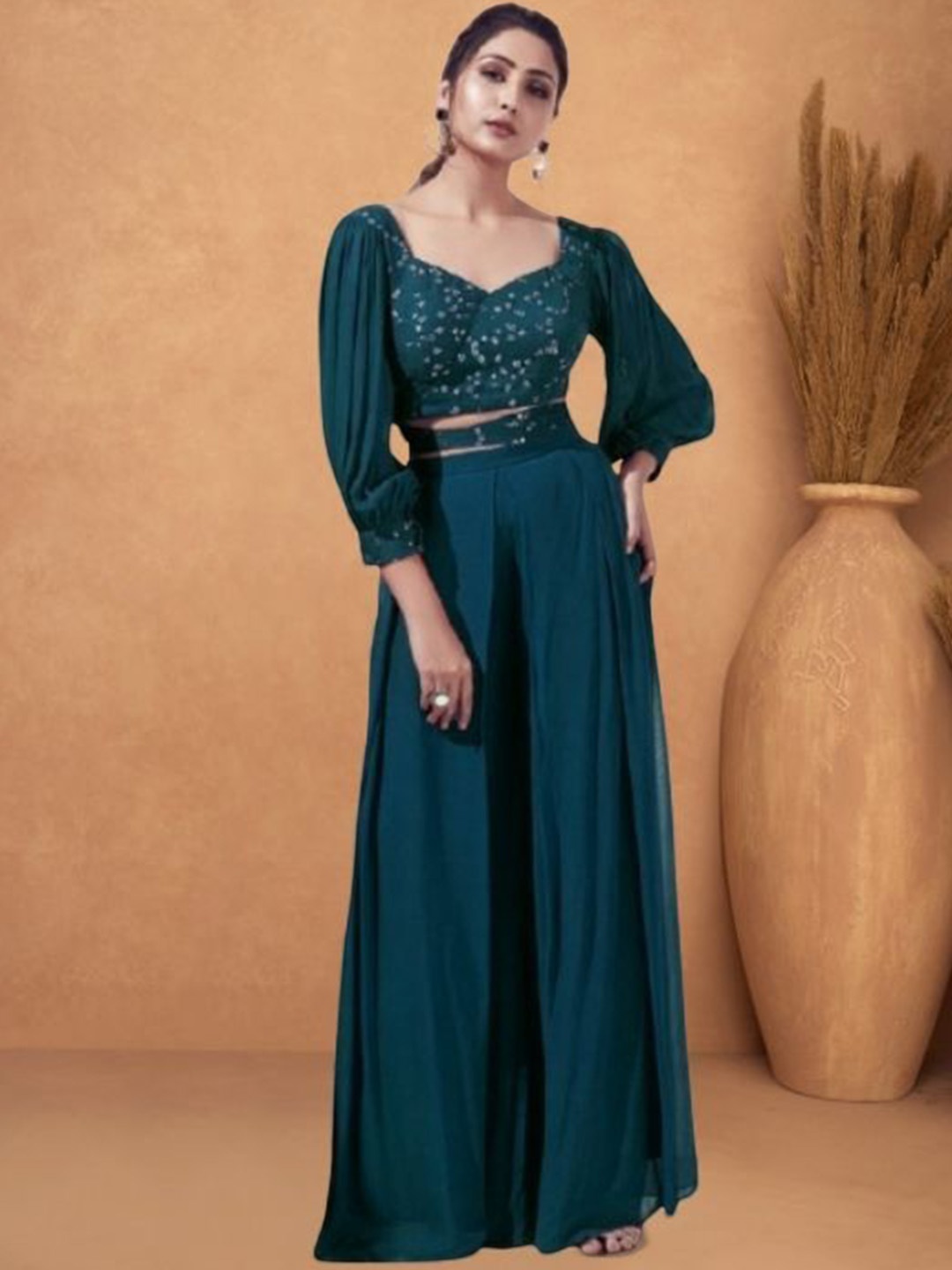 

PARROT CREATION Floral Embroidered Sweetheart Neck Crop Top With Palazzos, Teal