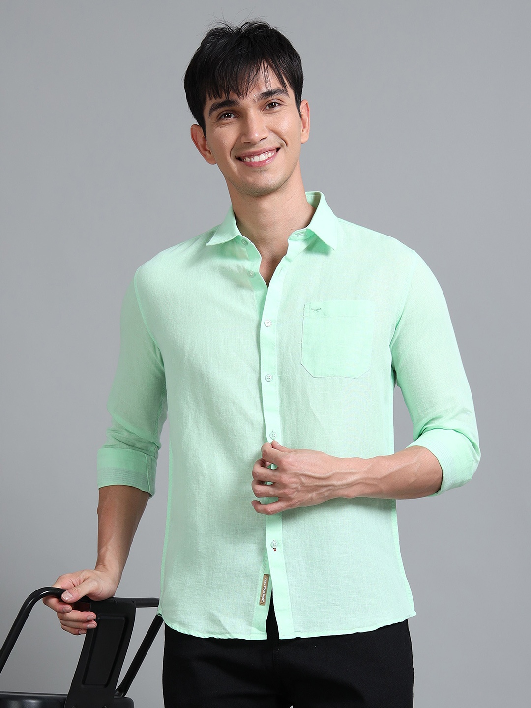 

RIGS AND RAGS Men Smart Semi Sheer Casual Shirt, Green