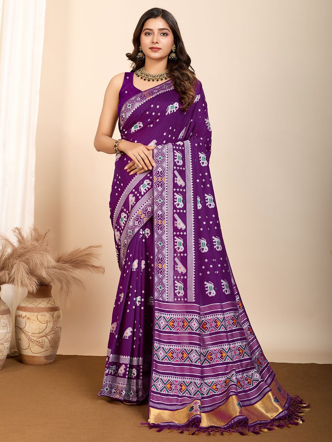 

Sarvada Woven Design Pure Silk Patola Saree, Purple
