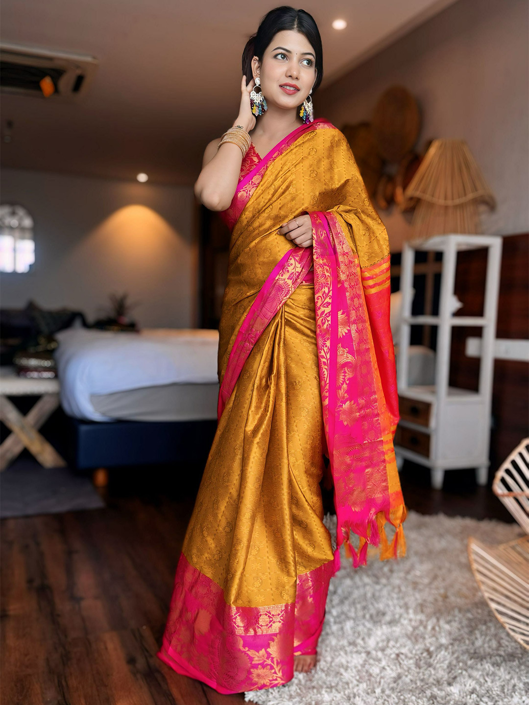 

SILKWEAR Woven Design Zari Silk Cotton Mysore Silk Saree, Gold