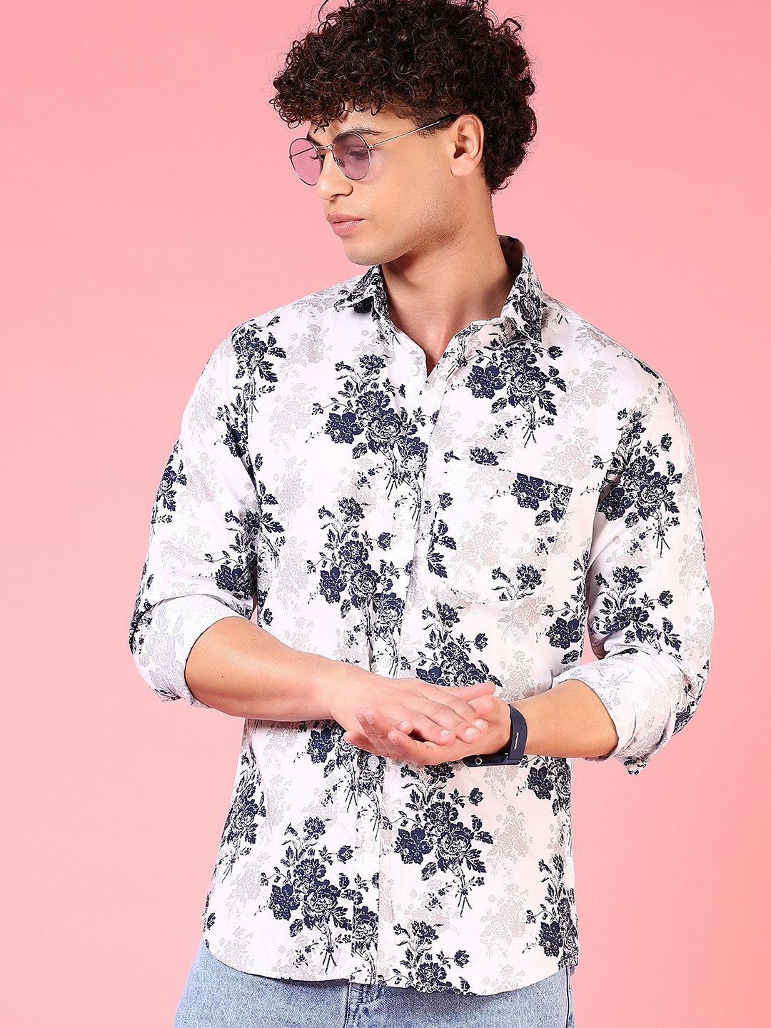 

V-Mart Men Floral Opaque Printed Casual Shirt, Blue