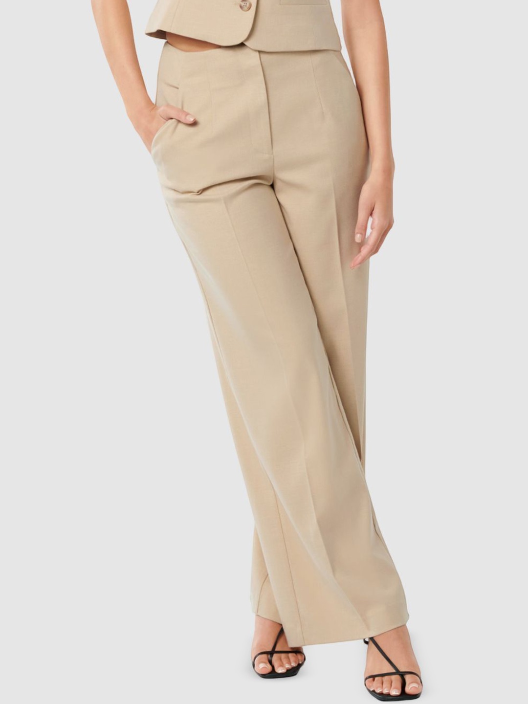 

Forever New Women High-Rise Trousers, Cream