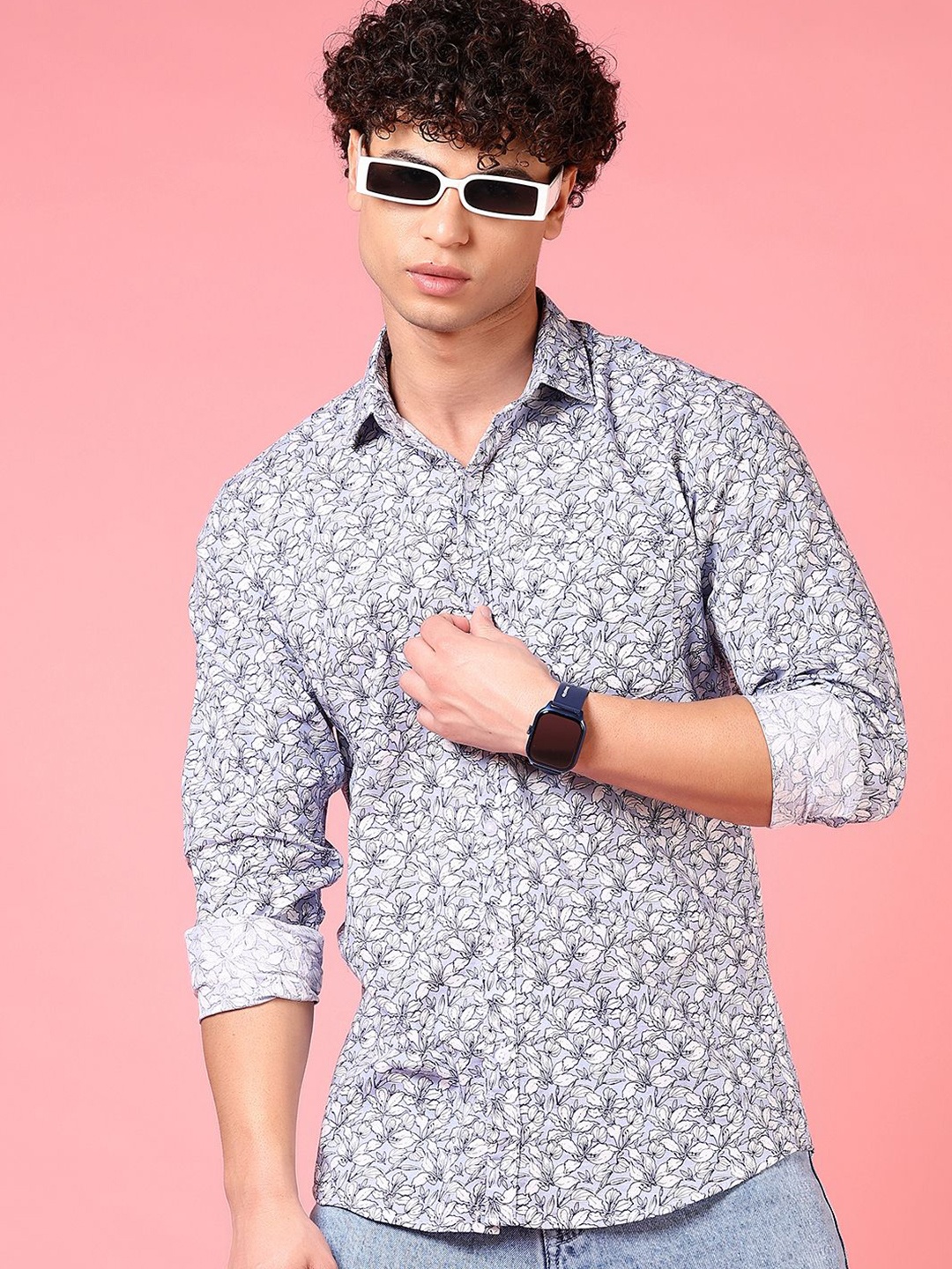 

V-Mart Men Floral Opaque Printed Casual Shirt, Blue