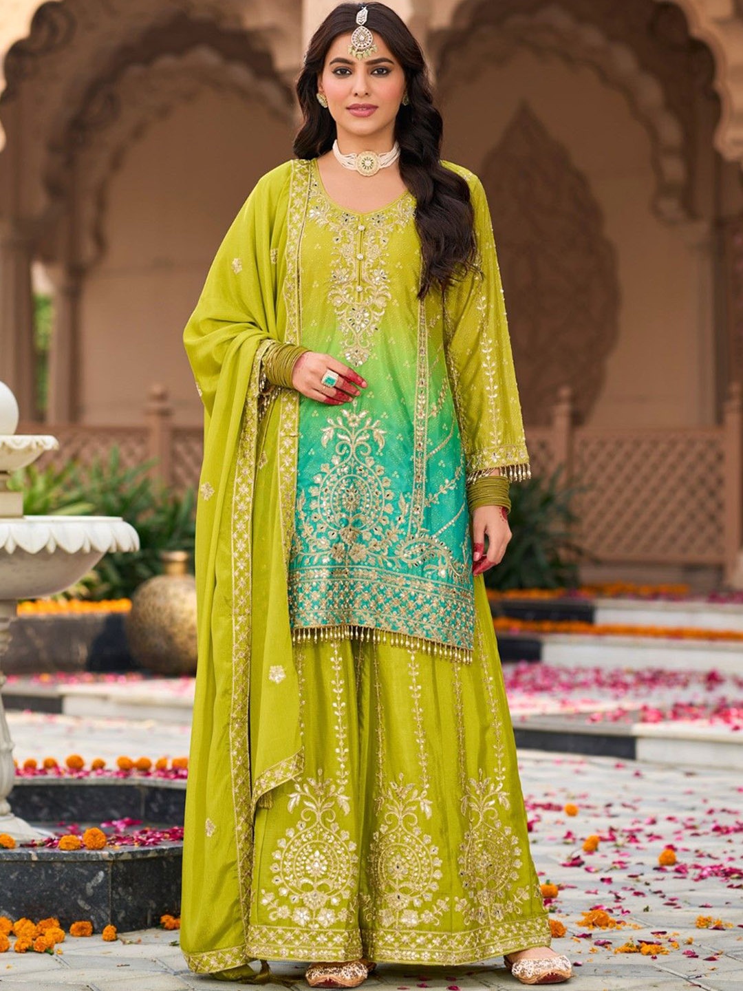 

AUTUMN LANE Ethnic Motifs Embroidered Round Neck Straight Kurti with Palazzo & Dupatta, Lime green