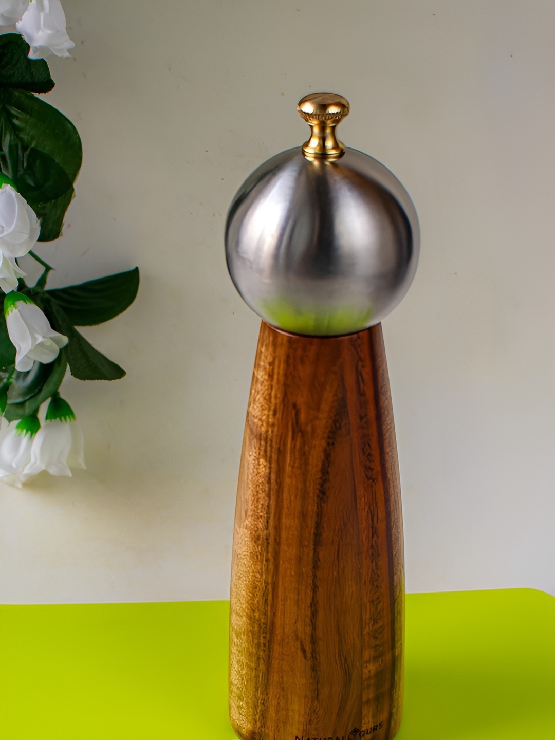

NATURALLY YOURS Brown Wood Salt & Pepper Shaker