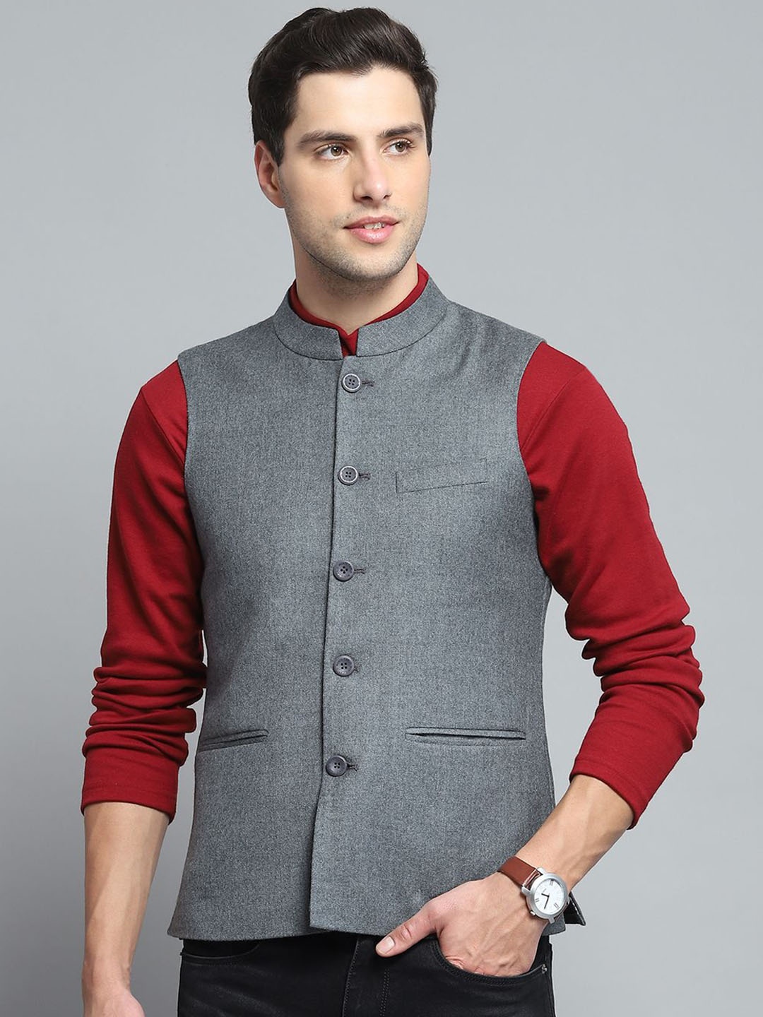 

Monte Carlo Sleeveless Woven Nehru Jacket, Grey