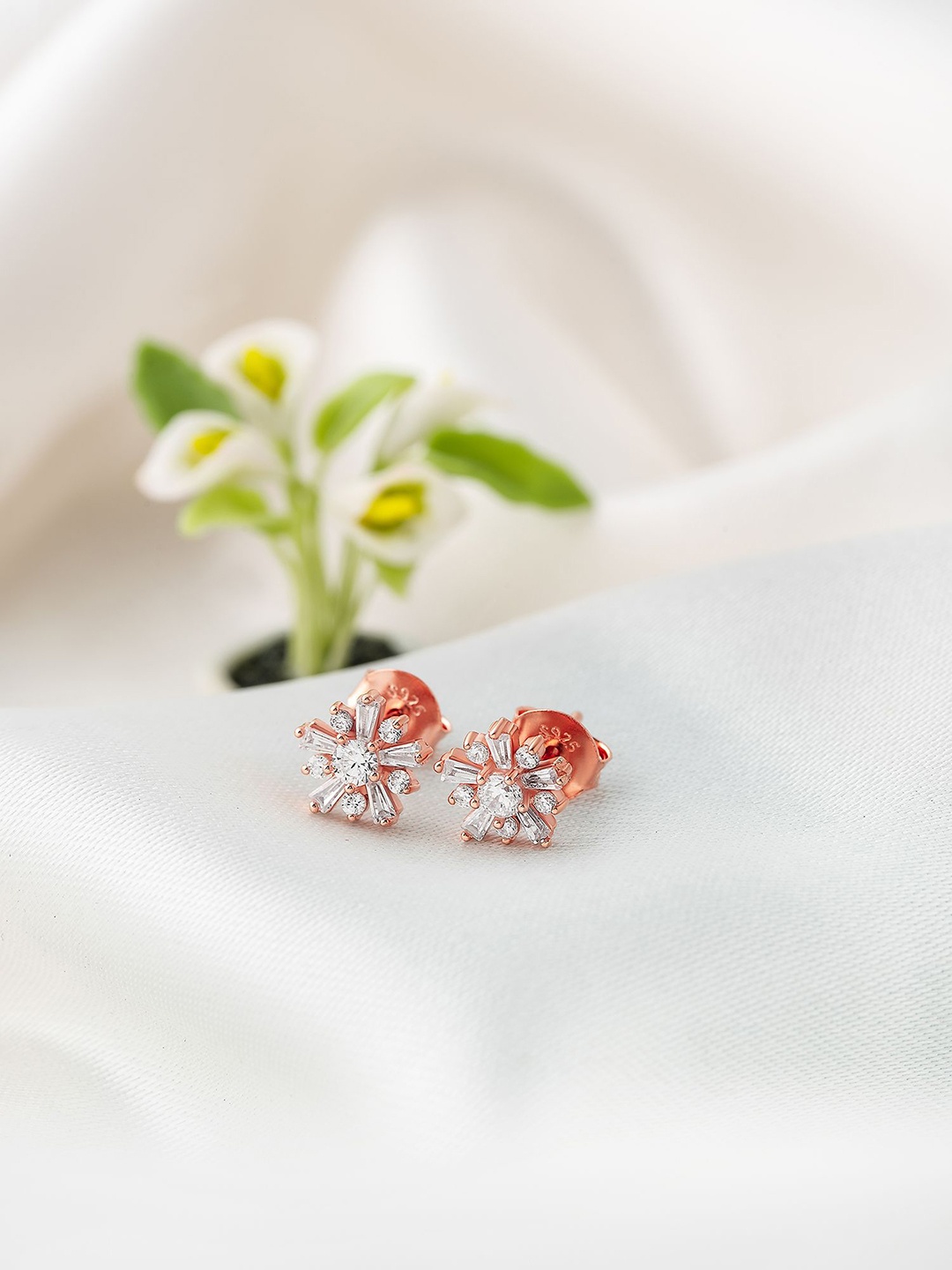 

SILBERRY 925 Sterling Silver Rose Gold-Plated CZ Studded Floral Tiny Bloom Studs