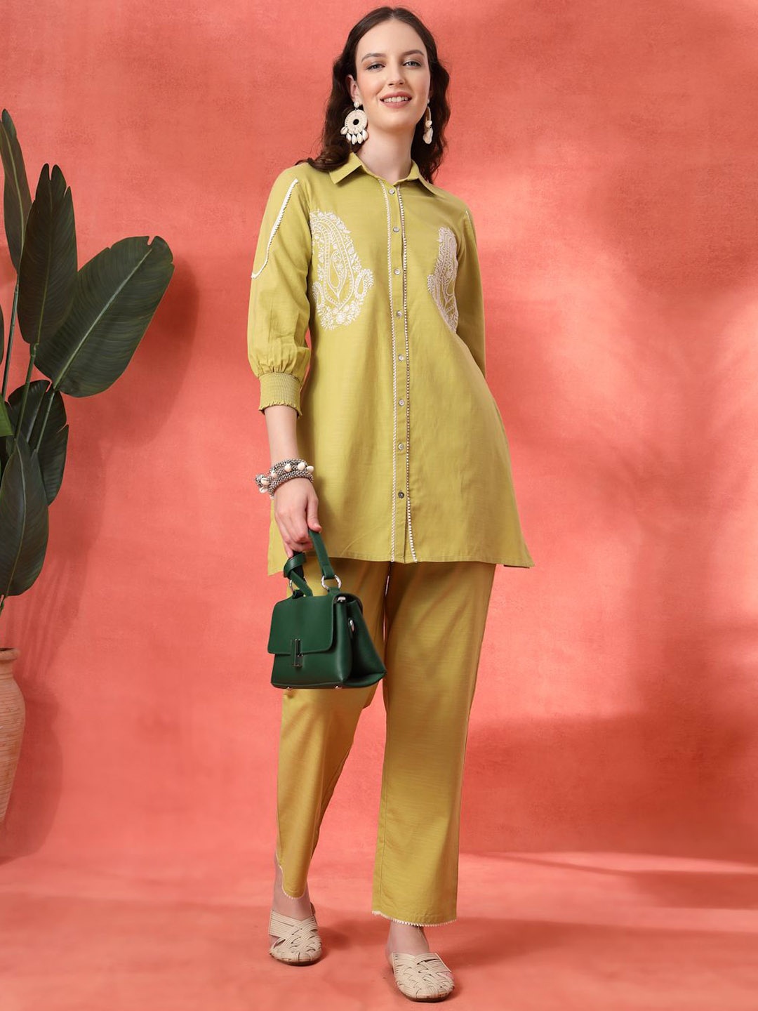 

Nayam By Lakshita Paisley Embroidered Straight Cotton Co-Ords, Green