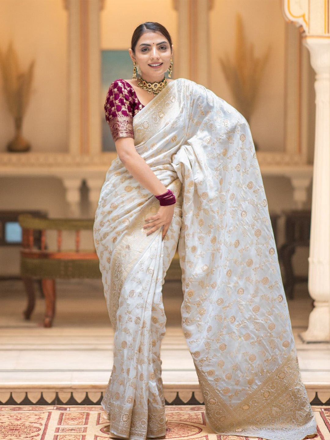 

LADY SHOPI Woven Design Zari Pure Silk Banarasi Saree, White
