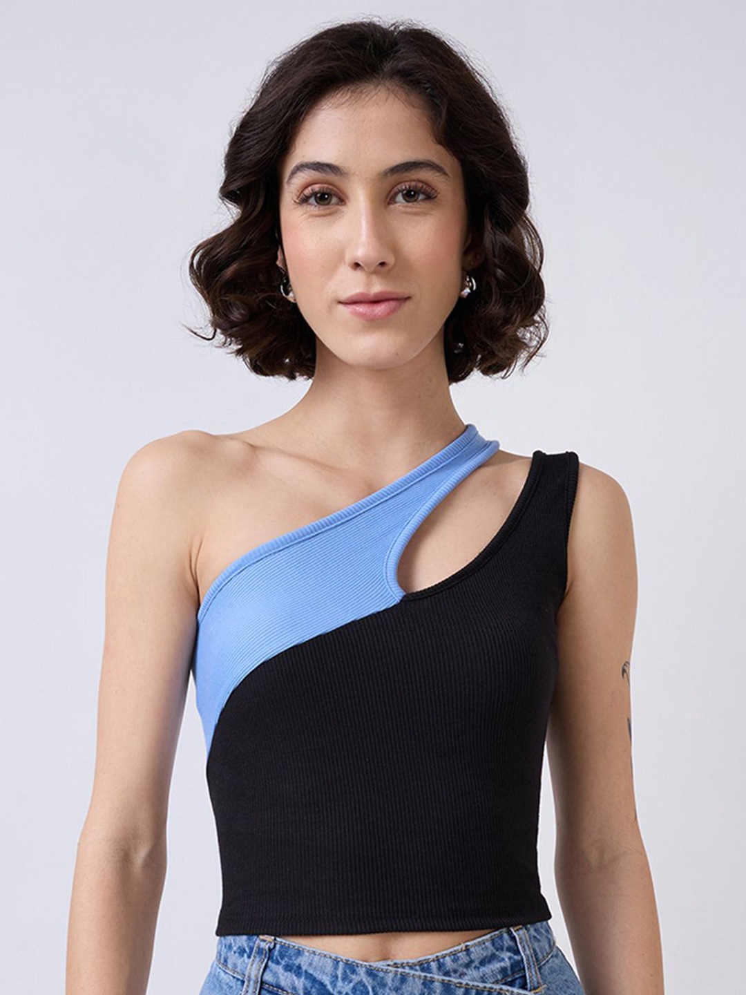 

SZN Colourblocked One Shoulder Crop Top, Black