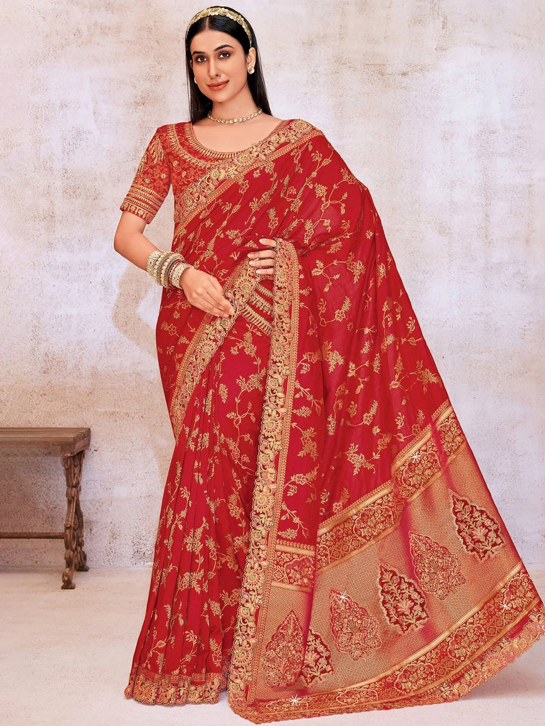 

MAHALASA Floral Embroidered Pure Silk Handloom Saree, Red