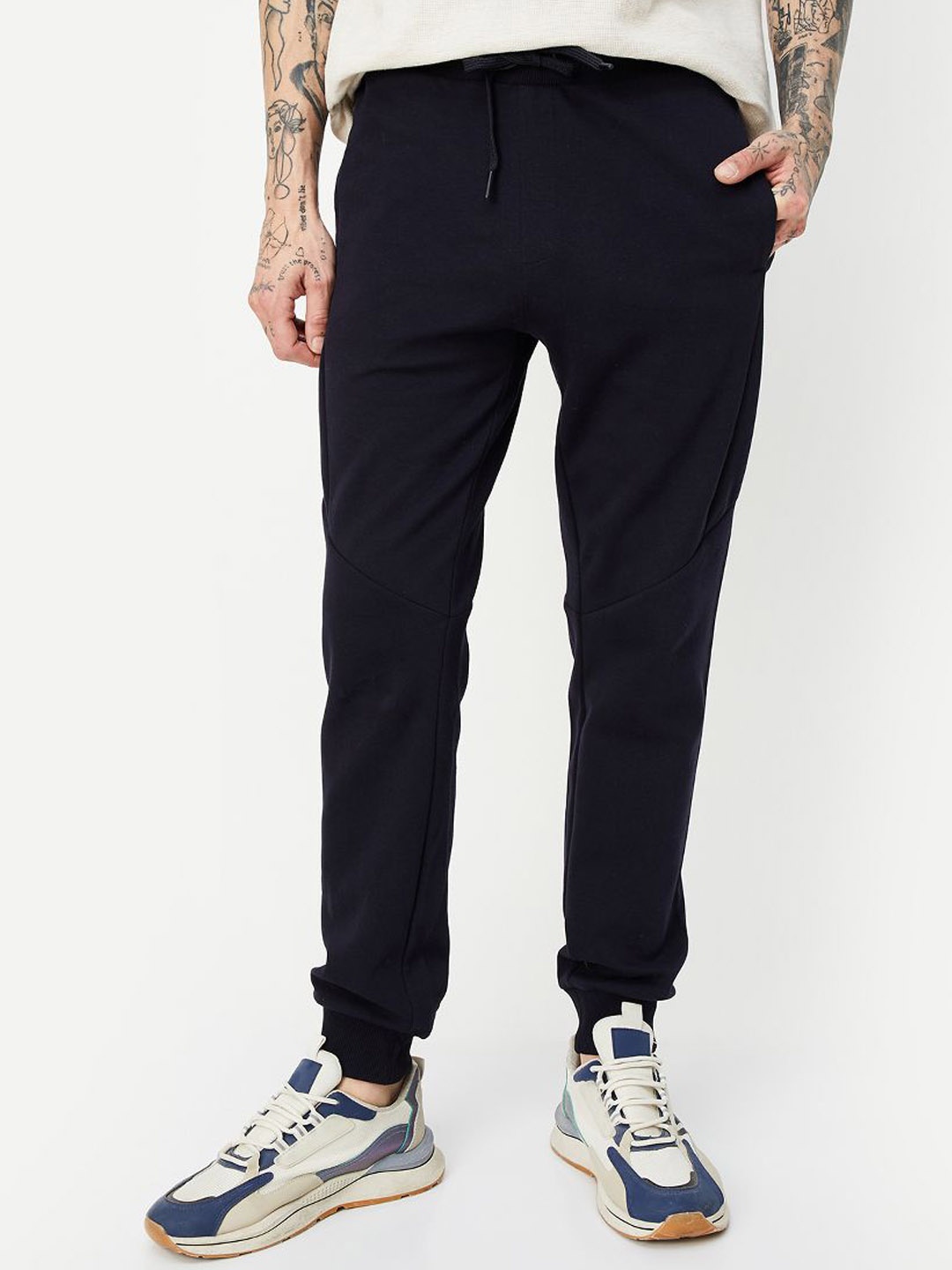 

max Mid Rise Sports Joggers, Navy blue