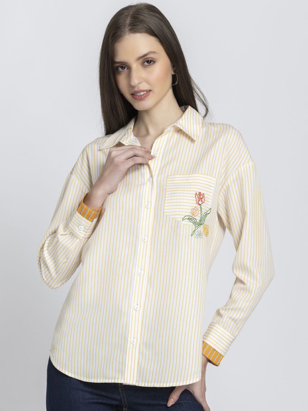 

SHAYE Women Smart Opaque Printed Casual Shirt, White
