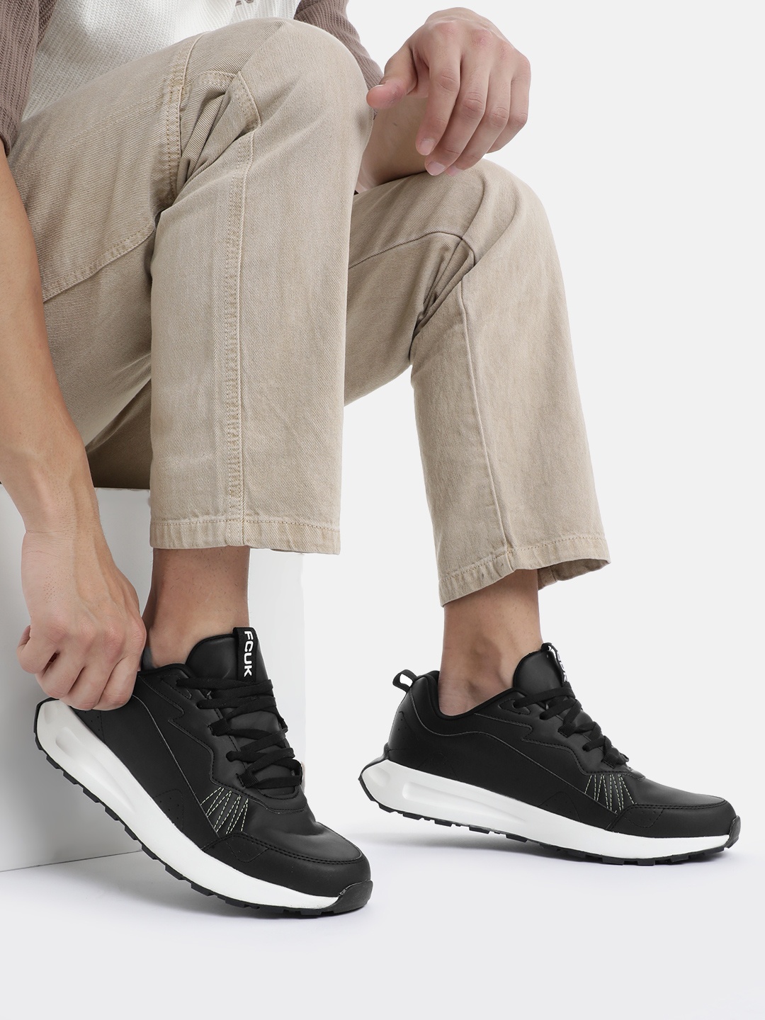 

FCUK Men Sneakers, Black