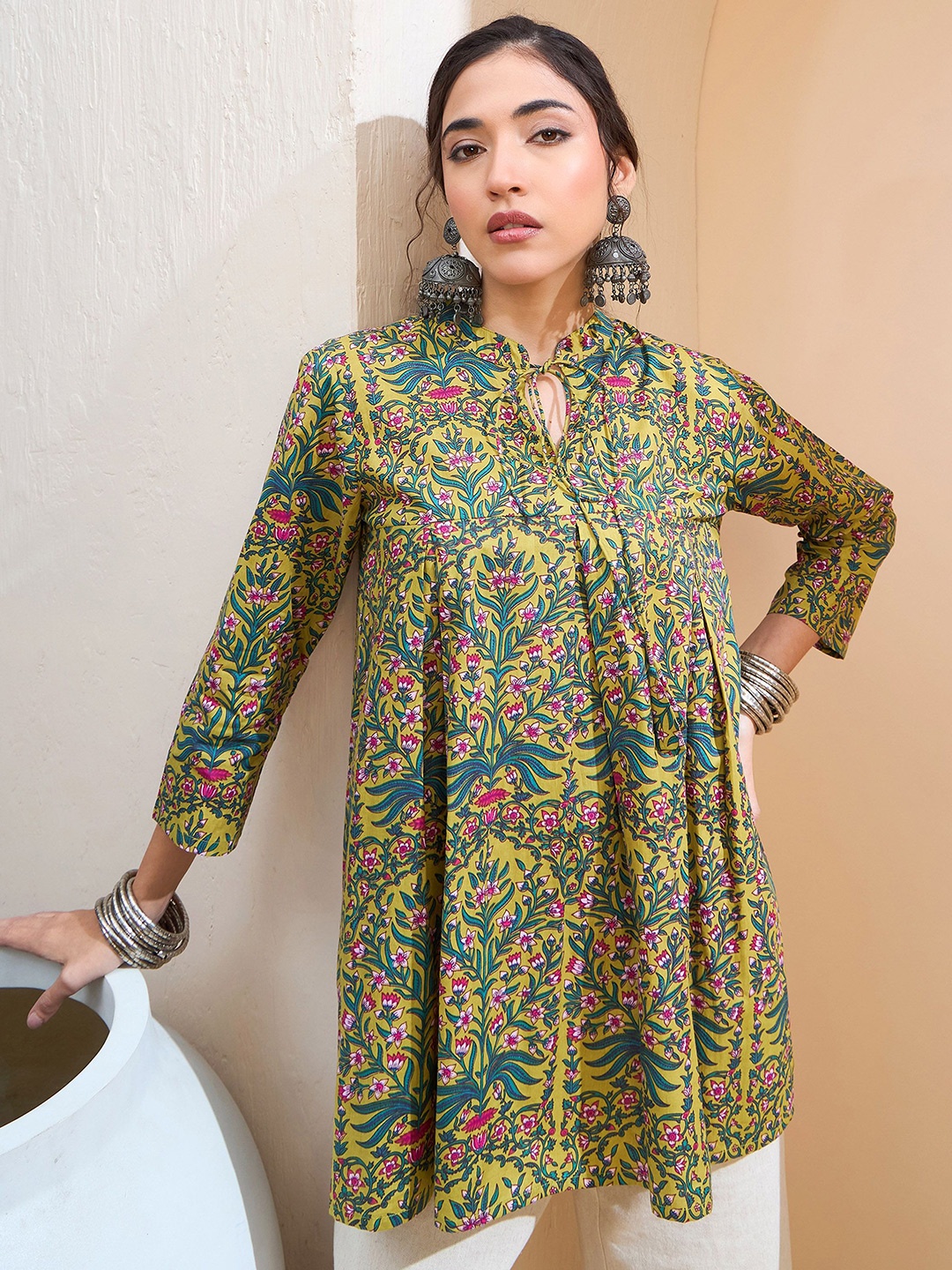 

Shae by SASSAFRAS Floral Printed Pure Cotton Kurti, Mustard