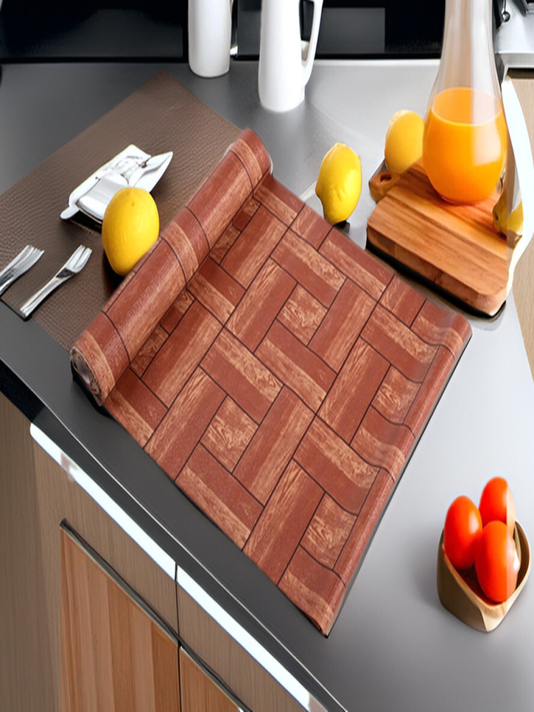 

REVEXO Brown Set of 1 Water Resistant Shelf Liner Organisers