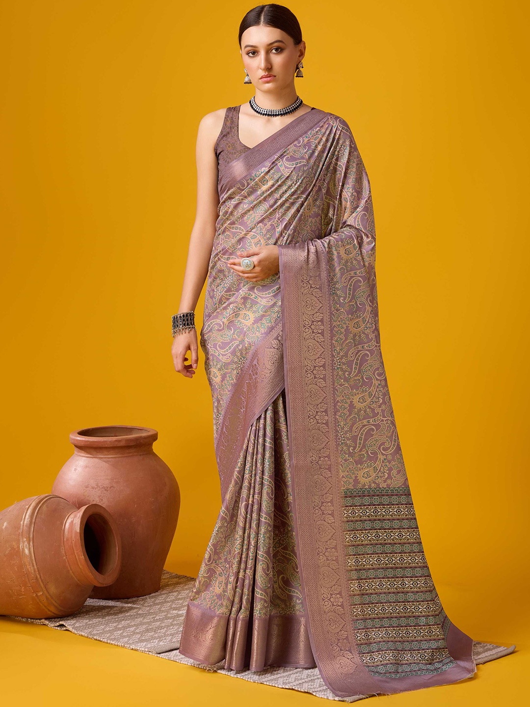 

DIVASTRI Paisley Printed Cotton Zari Saree, Lavender