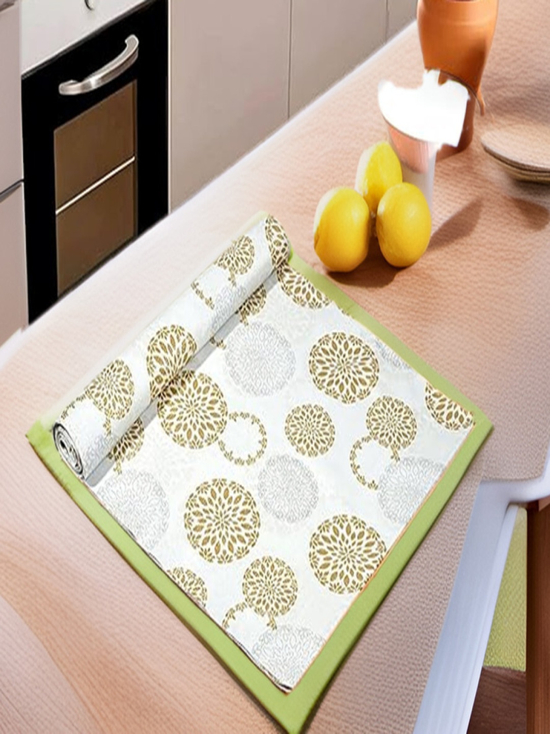 

REVEXO Green & White Printed Water-Resistant Shelf Liner