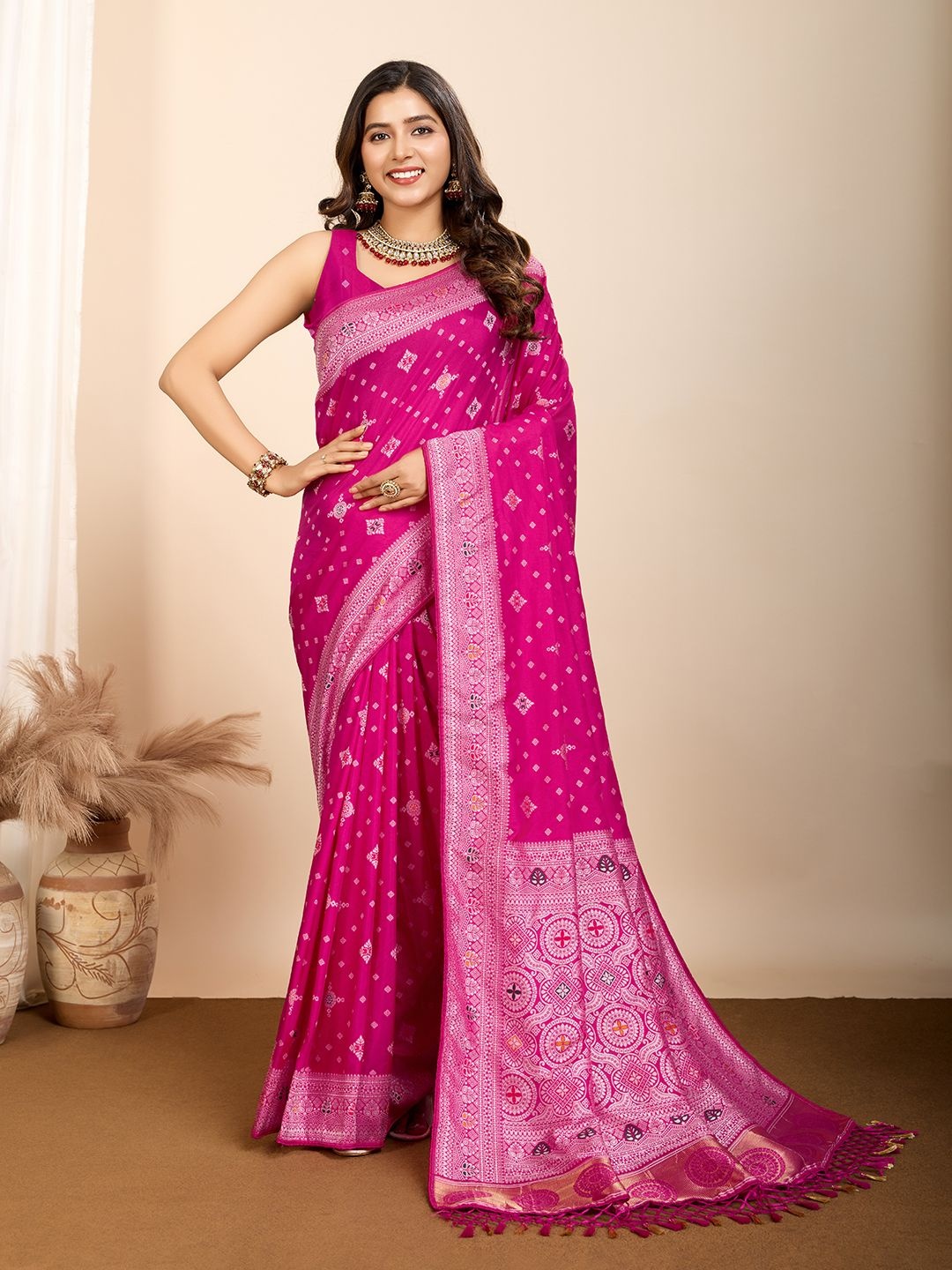 

ORUS Woven Design Zari Pure Silk Patola Saree, Pink