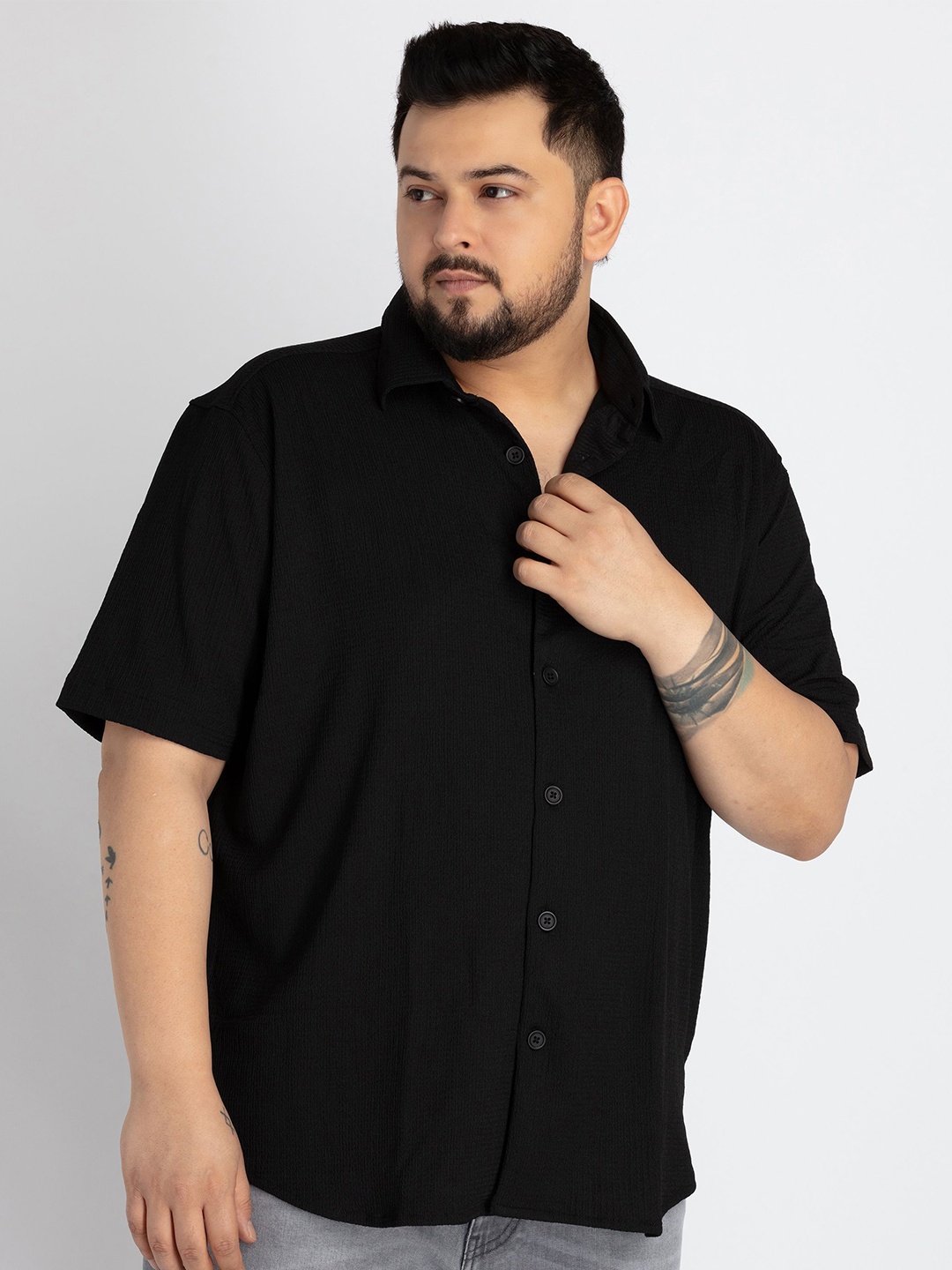 

UNSIZED Men Opaque Casual Shirt, Black