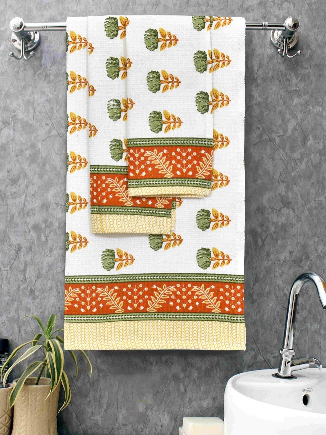 

MAFATLAL White & Orange 3 Pieces Ethnic Motifs Printed Cotton 250 GSM Towel Set