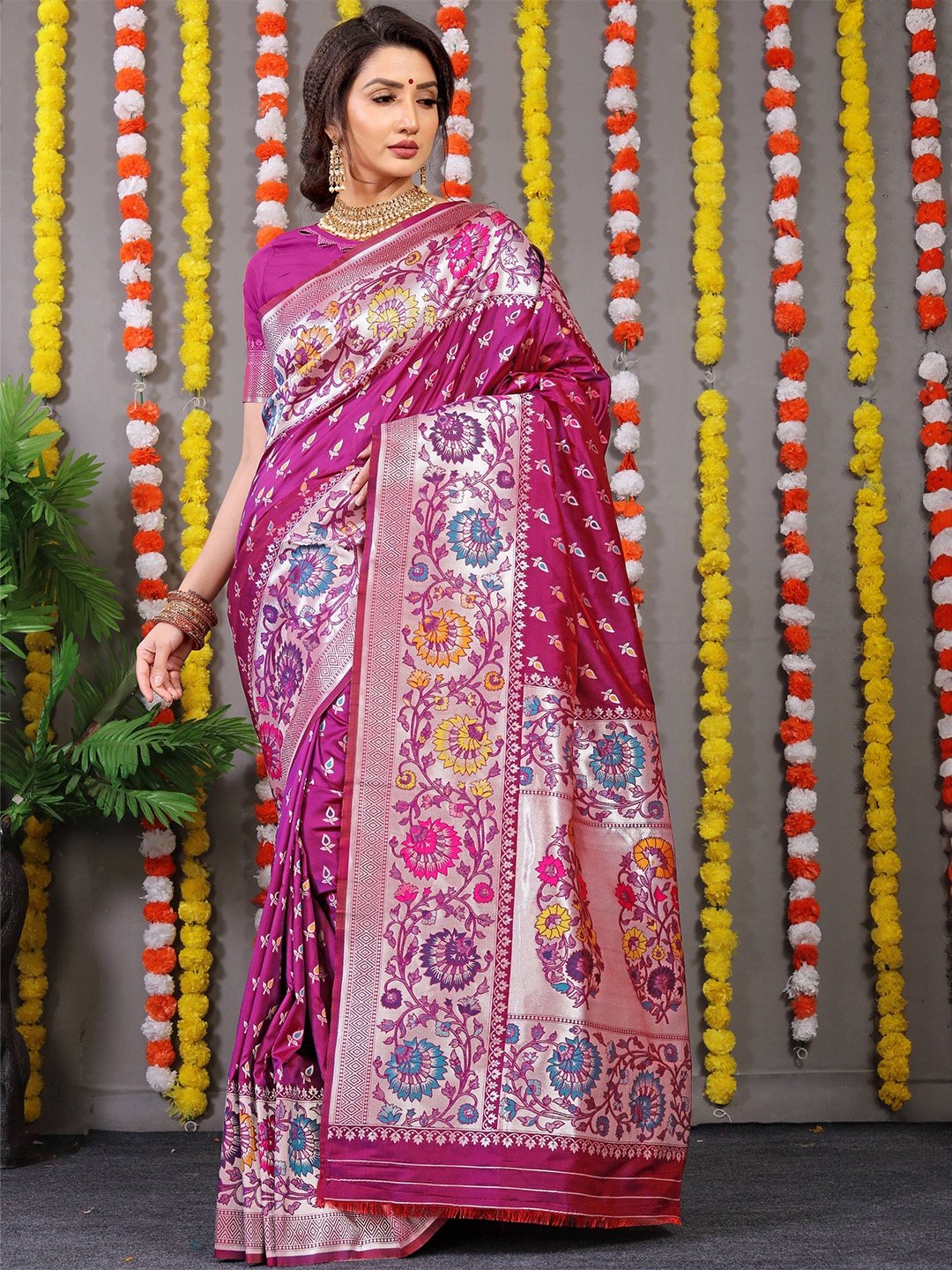 

Kandora Woven Design Pure Silk Heavy Work Paithani Saree, Purple