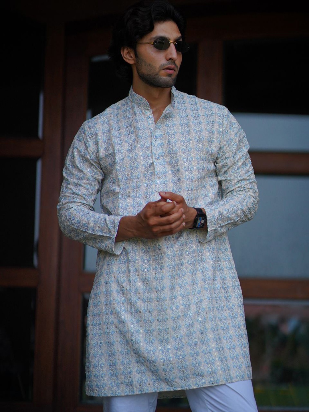 

The Kurta Studio Floral Printed Mandarin Collar Sequinned Cotton Straight Kurta, Blue