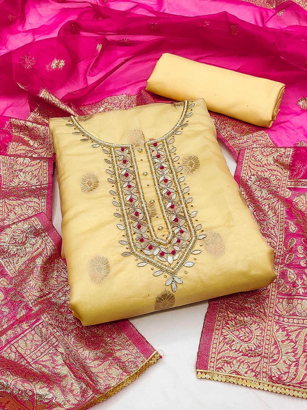 

SAINOOR Floral Woven Design Beads and Stones Organza Unstitched Dress Material, Yellow