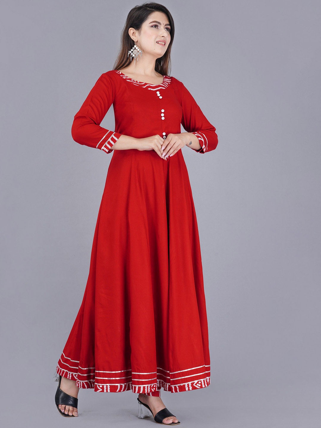

rf clothes Bandhani Printed Round Neck Gotta Patti Anarkali Kurta With Trousers, Red