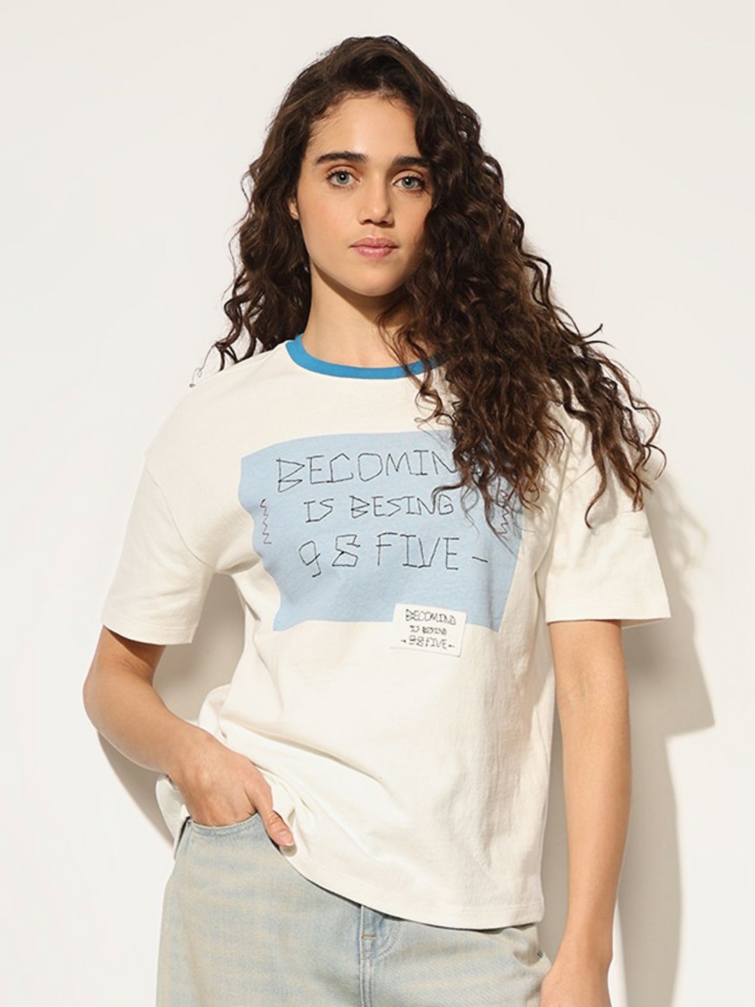 

ONLY Women Typography Printed Round Neck Cotton Relaxed Fit T-shirt, White
