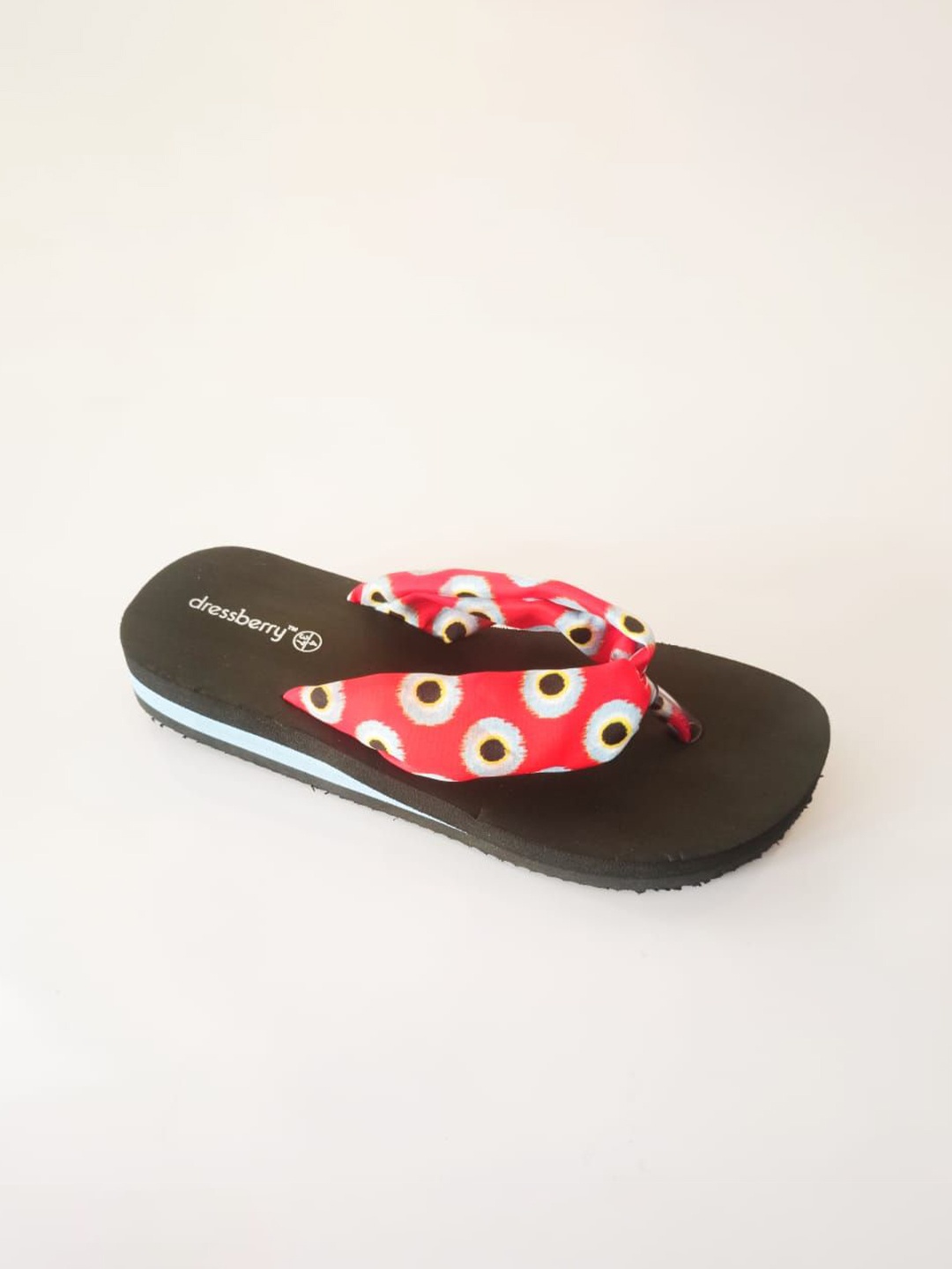 

DressBerry Women Printed Slip-On Flats, Black