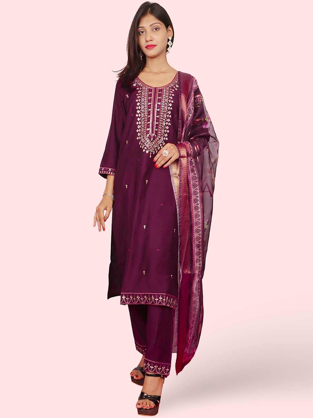 

Shreekama Floral Embroidered Thread Work Round Neck Kurta With Trousers & Dupatta, Maroon